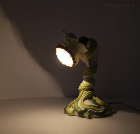 stołowa lampka ceramiczna secesyjna
