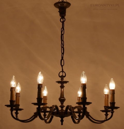 duża niemiecka lampa do wnętrza klasycznego