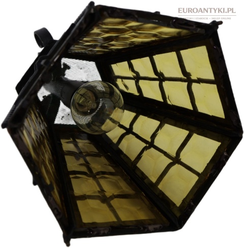 pałacowa lampa ogrodowa w kolorze czarnym