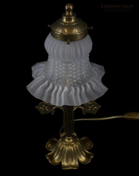 antyczna lampka stołowa florystyczna