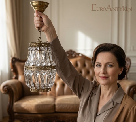 elegancka lampa sufitowa vintage z kryształowym koszem
