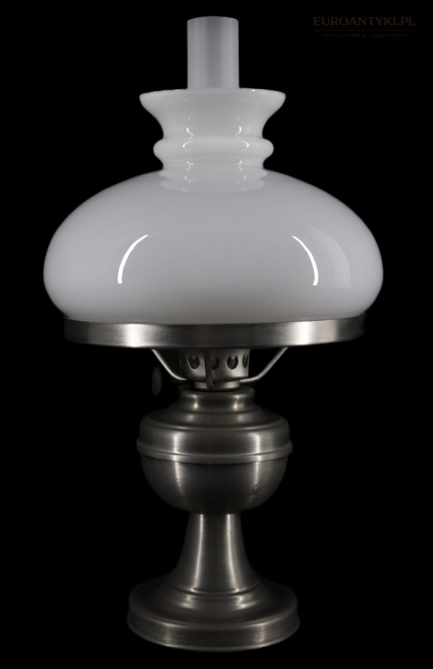stołowa lampa vintage z cyny