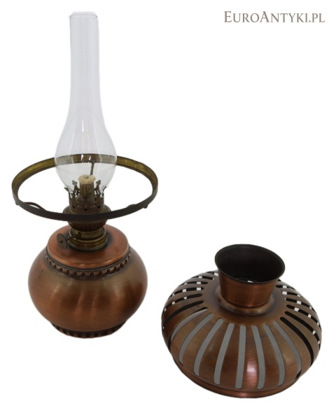 stojąca lampa naftowa vintage o wysokości 36 cm