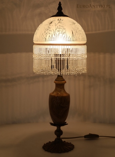 lampa stołowa z prawdziwego onyksu o naturalnym użyleniu