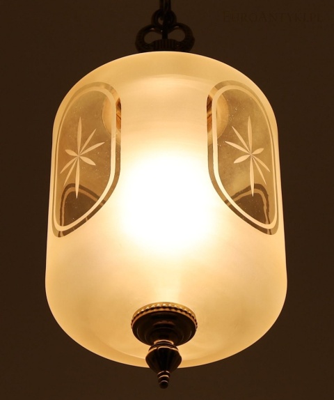 antyczna lampa wisząca do ganku