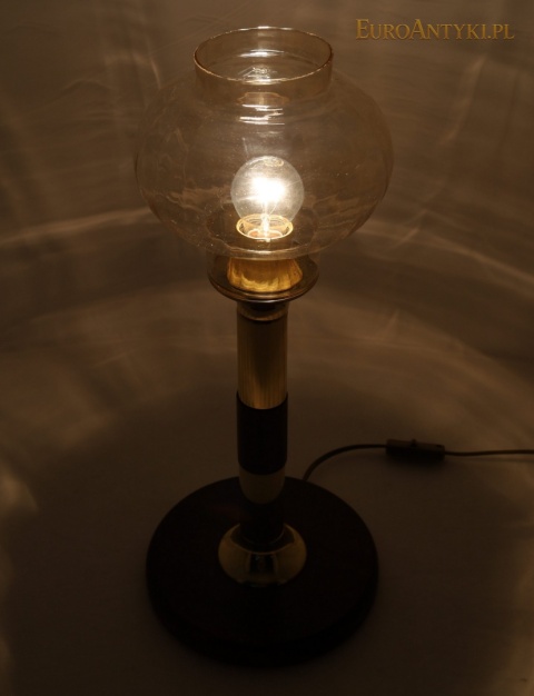 DUŻA mosiężna lampa stołowa vintage – drewno i szklany klosz lata 60/70