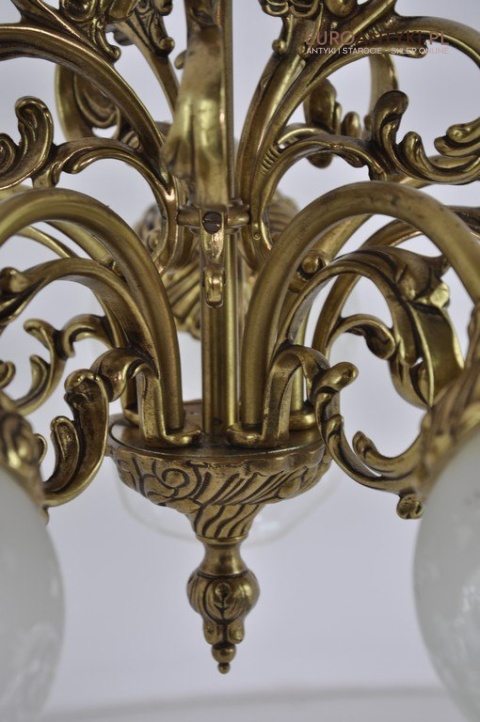 STARY MOSIEZNY ZYRANDOL Z KLOSZAMI LAMPA MOSIADZ