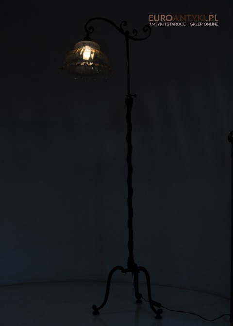 KUTA LAMPA PODLOGOWA DO KARCZMY GOSPODY ZAMKU x