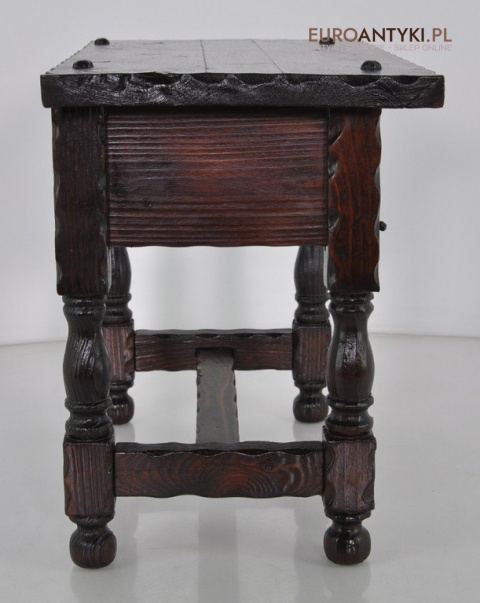 STARY DREWNIANY MALY STOLICZEK MALUTKI STOLIK x