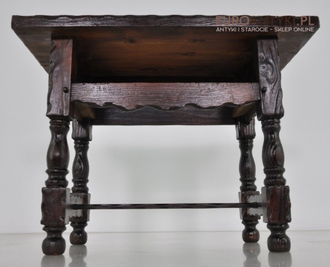 STARY DREWNIANY MALY STOLICZEK MALUTKI STOLIK x