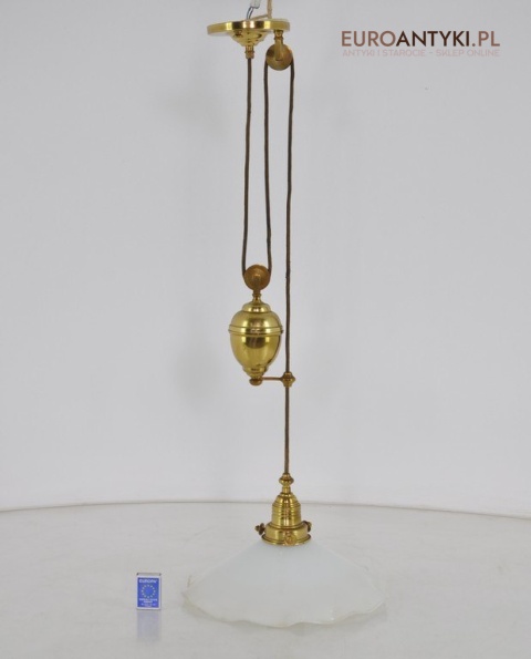 ANTYK STARA MOSIEZNA LAMPA Z PRZECIWWAGA DO KUCHNI