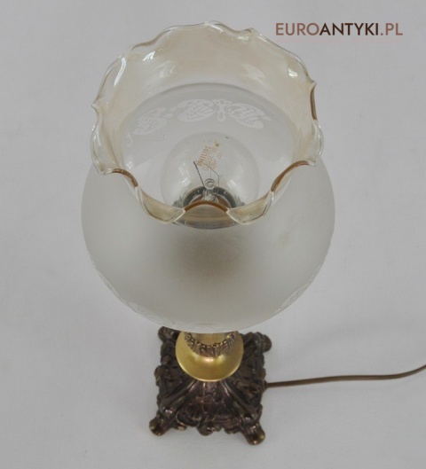 ANTYK STARA SECESYJNA LAMPKA ZE SZKLANYM KLOSZEM