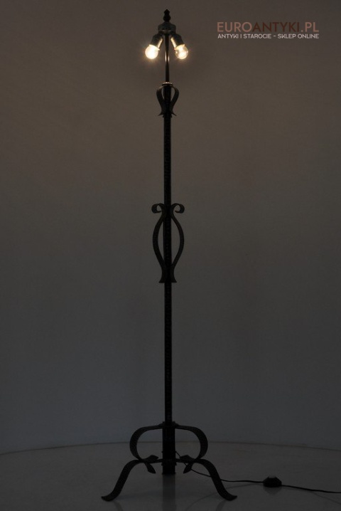 KUTA LAMPA PODLOGOWA DO ZAMKU GOSPODY KNAJPY STARA