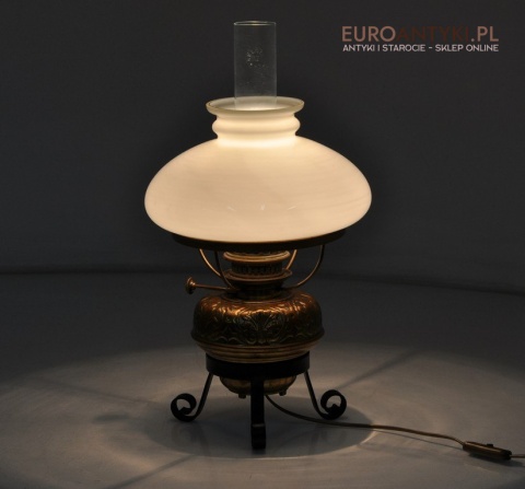 LAMPKA NAFTOWA PRZEROBIONA NA ELEKTRYKE ANTYK x