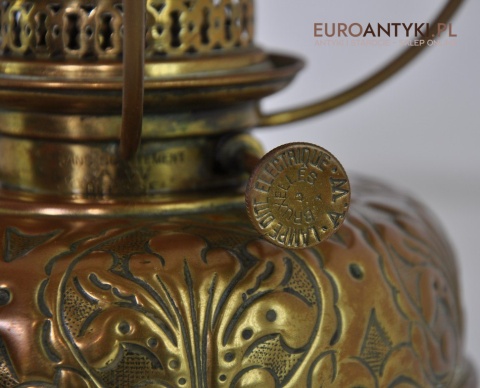 LAMPKA NAFTOWA PRZEROBIONA NA ELEKTRYKE ANTYK x