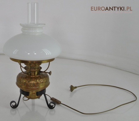 LAMPKA NAFTOWA PRZEROBIONA NA ELEKTRYKE ANTYK x