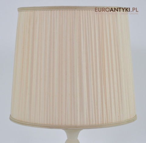 Zabytkowa alabastrowa lampa do salonu. Babcina lampka z alabastru. Antyki do domu.