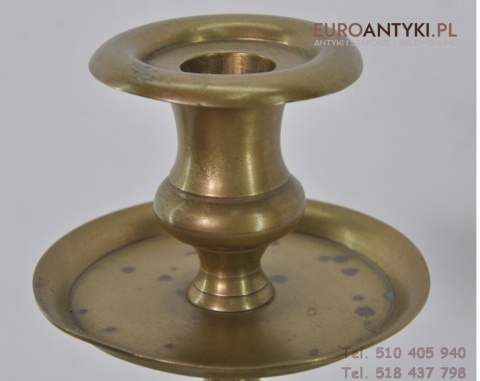 DUZY STARY SWIECZNIK Z BRAZU MOSIADZU x