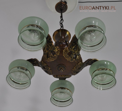 Antyk secesyjny żyrandol do salonu. Zielone klosze z epoki.