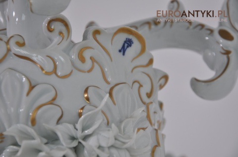 Antyczny porcelanowy żyrandol. Porzellanfabrik Sandizell Höffner & Co.