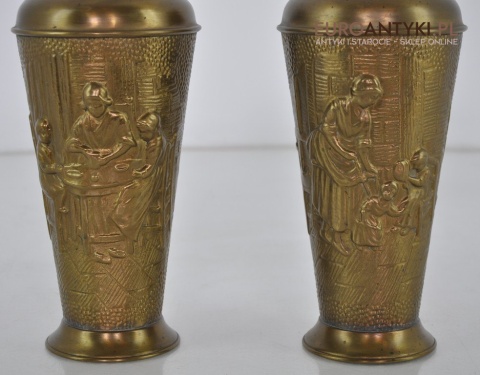 2 STARE SECESYJNE ANTYCZNE TLOCZONE WAZY FLAKONY