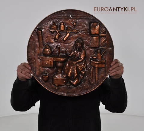 DUZY STARY TLOCZONY TALERZ OZDOBNY DO KUCHNI x