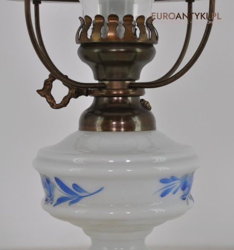 STARA SZKLANA BIALA LAMPKA LAMPA ZE SZKLA x