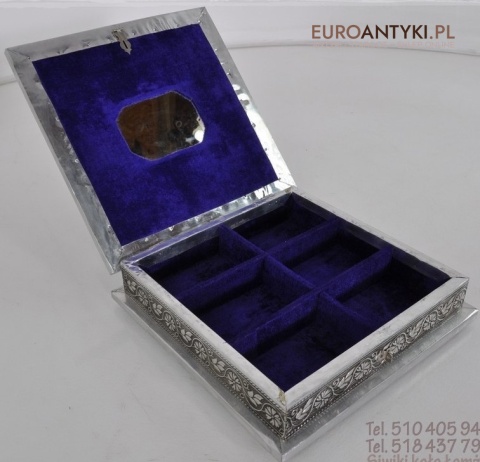 STARA SREBRNA SZKLATULKA SKRZYNECZKA NA BIZUTERIE