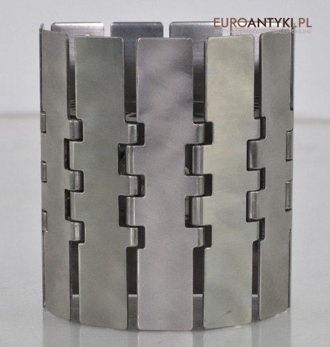 KiNkiEtY dO GaLeRii LoFTu kLuBu puBu DESIGN SILVER