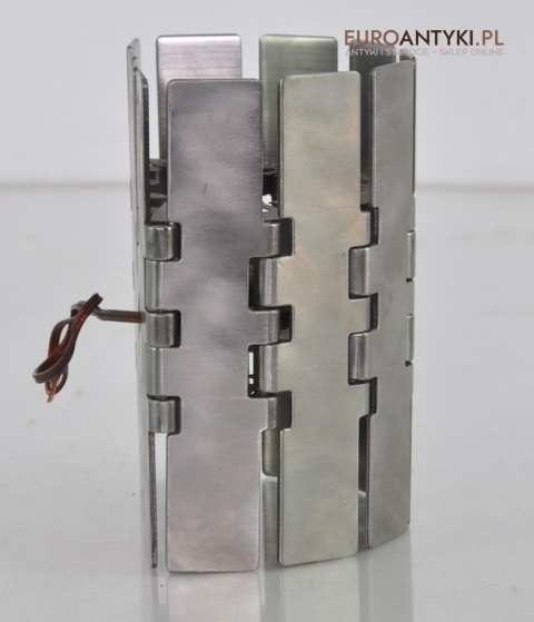 KiNkiEtY dO GaLeRii LoFTu kLuBu puBu DESIGN SILVER