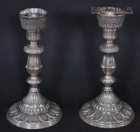 STARE SREBRNE SWIECZNIKI SREBRNY KOLOR ANTYK