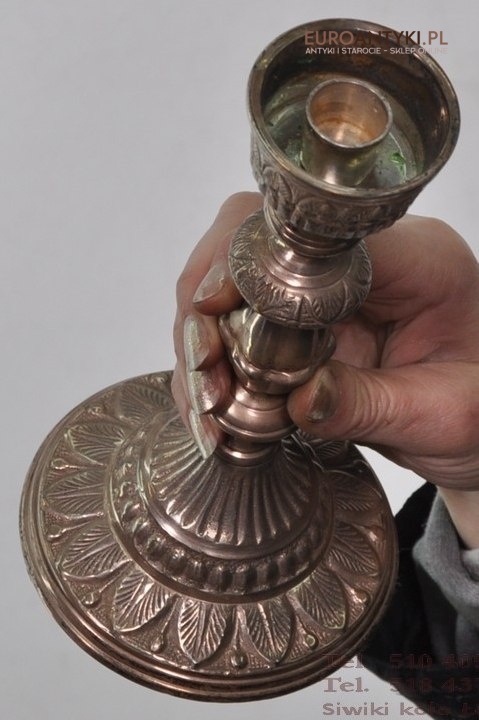 STARE SREBRNE SWIECZNIKI SREBRNY KOLOR ANTYK