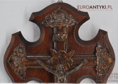 ANTYK STARY KRZYZYK KRZYZ WISZACY NA SCIANE JEZUS