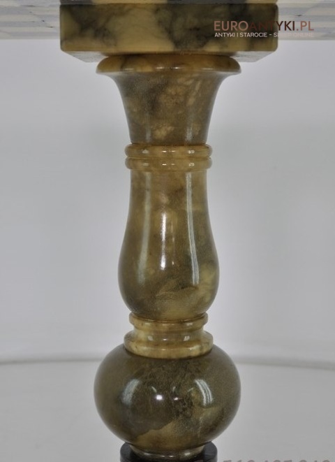 Zabytkowa onyksowa szachownica pionki z onyksu onyx antyk