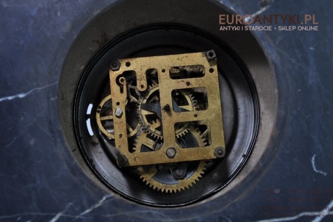 KLASYCZNY ZEGAR ART DECO MARUMUROWY Z PRZYSTAWKAMI