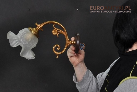 STARY KINKIET SLICZNY SZKLANY KLOSZ LAMPKA SCIENNA