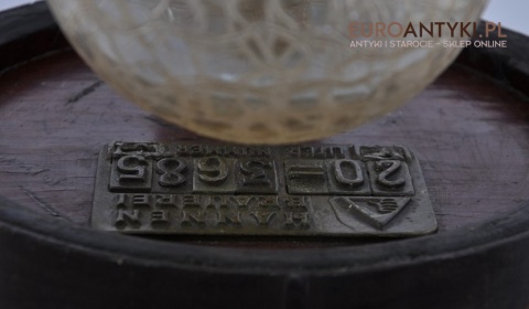 LAMPA BECZKA Z MOSIEZNA POMPA DO EKSLUZYWNEGO BARU