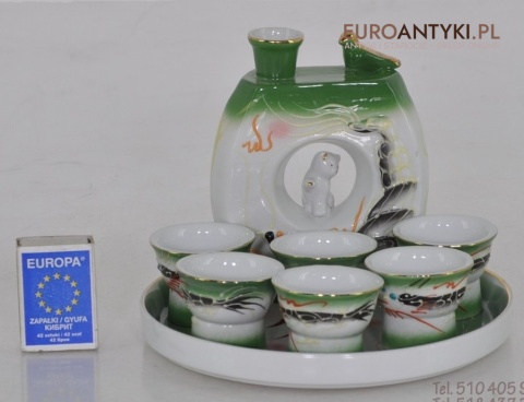 STARY JAPONSKI PORCELANOWY ZESTAW DO SAKE JAPAN