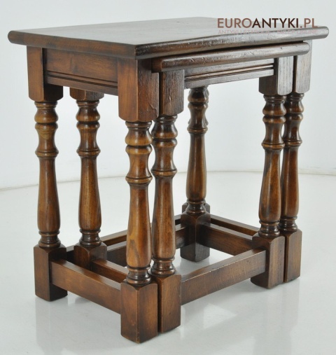 2 DREWNIANE STOLICZKI WSUWANE STOLIKI Z LITEGO DREWNA DĘBOWE