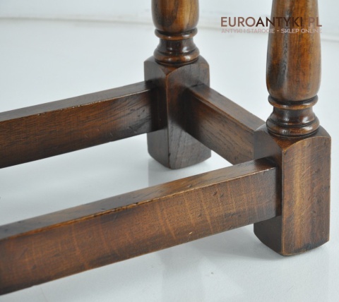 2 DREWNIANE STOLICZKI WSUWANE STOLIKI Z LITEGO DREWNA DĘBOWE