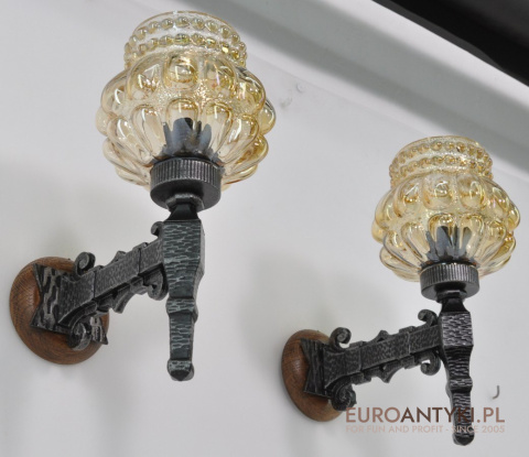 KUTE KINKIETY RUSTYKALNE LAMPKI LAMPY Z KUTEGO METALU RUSTIC DO ZAMKU KARCZMY KNAJPY GOSPODY