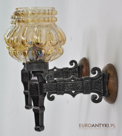 KUTE KINKIETY RUSTYKALNE LAMPKI LAMPY Z KUTEGO METALU RUSTIC DO ZAMKU KARCZMY KNAJPY GOSPODY