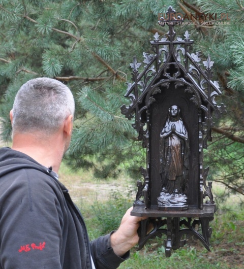 Gotycka kapliczka antyczna z Matką boską. Prawdziwy antyk Grunderzeit.