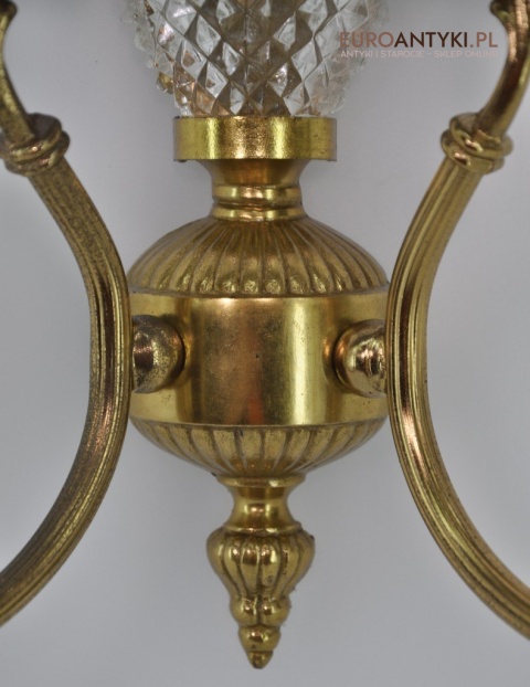 piękny kolor mosiądzu