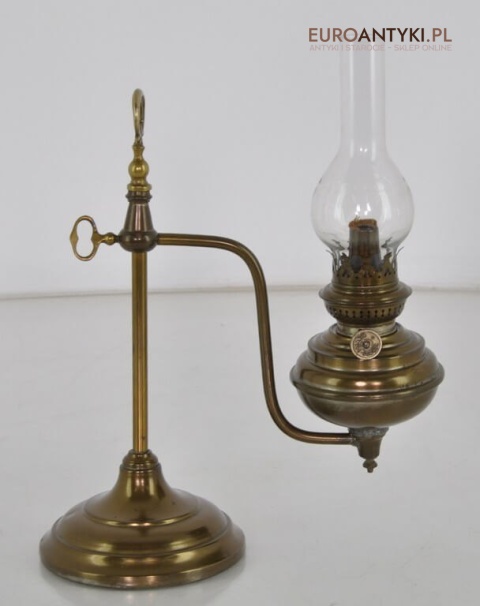 miedzywojenna lampka naftowa