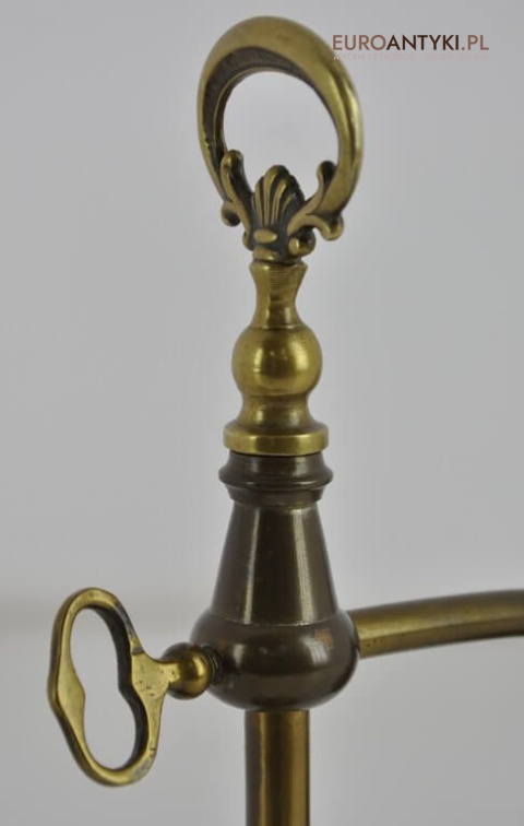 lampka z okresu międzywojennego