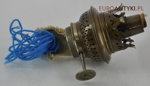 Secesyjna lampa naftowa z okresu międzywojennego. Cosmos brenner. Antyk