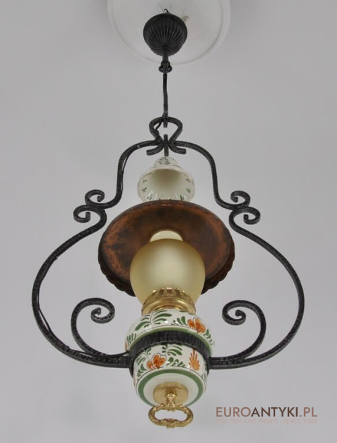 lampa w stylu góralskim