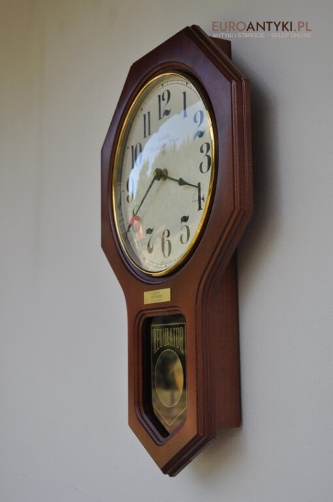 zegar skrzyniowy