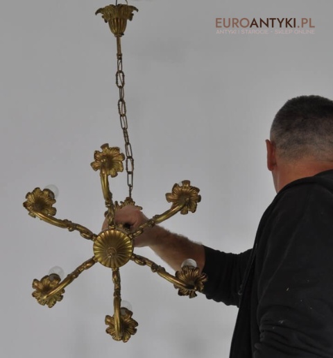 Żyrandol barok rokoko . Stara lampa z lat 1940. Antyk.